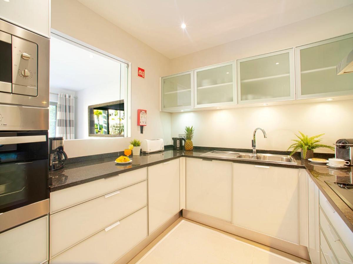 Apartment Pine Hills Ametista By Interhome ヴィラモウラ エクステリア 写真