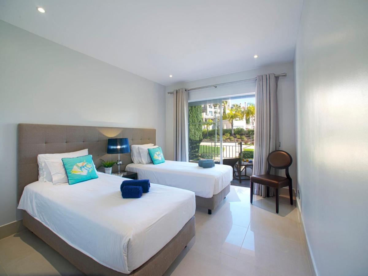 Apartment Pine Hills Ametista By Interhome ヴィラモウラ エクステリア 写真