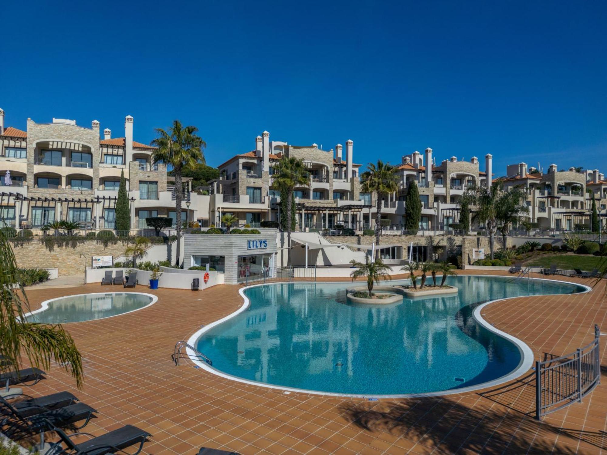 Apartment Pine Hills Ametista By Interhome ヴィラモウラ エクステリア 写真